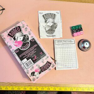 Bunco Social Dice Game Complete Set Green Pink & Black